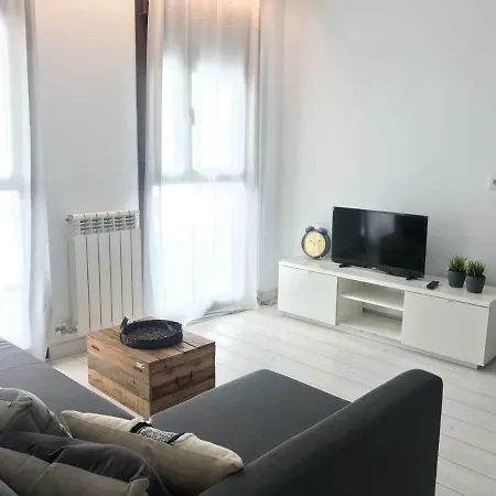Vtz El Balcon Del Coso Ii Daire Zaragoza